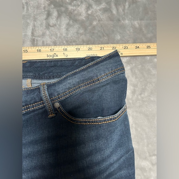 Torrid Luxe Slim Boot Jeans Women’s 24R Dark Wash Super Stretch - Picture 6 of 9